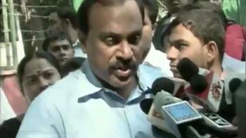 Karnataka crisis: Rebels stick to demands