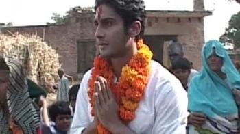 Prateek campaigns for dad Raj