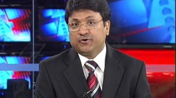 Should I buy Tech Mah at current levels?