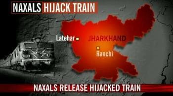 Video : Naxals release hijacked train in Jharkhand