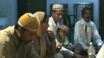 A devoted Hindu helps Muslims during Rozas A devoted Hindu helps Muslims during Rozas