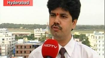 Airlines strike: What should the government do?