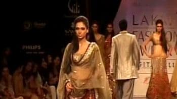 Video : Manish Malhotra's bridal collection
