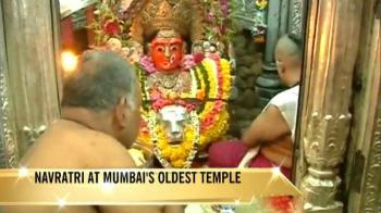 Navratri at Mumbai's oldest temple