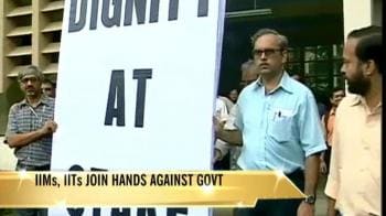 Video : IITs and IIMs fight for better pay