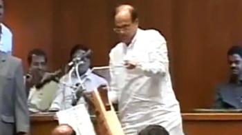 Why Raj Thackeray's men slapped Abu Azmi