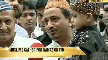 Celebrating Eid-ul-Fitr Celebrating Eid-ul-Fitr