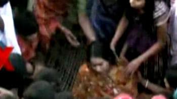 Video : Naxals target Bihar villagers, 2 killed