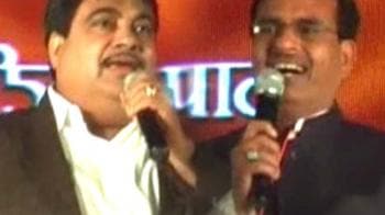 Video : BJP sings temple and mosque tune