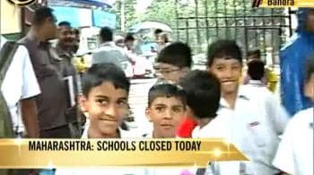 Video : Cyclone: Maharashtra schools, offices shut