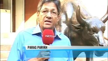 Invest wisely in 2010: Parag Parikh