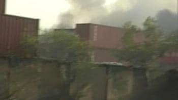 Video : Fire at container depot in south Delhi