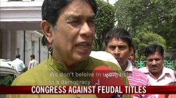 Video : Congress against feudal titles