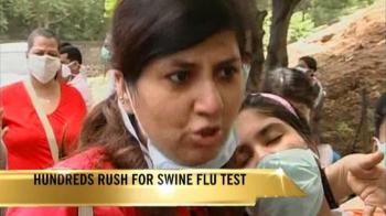 Video : Frantic parents rush for swine flu tests