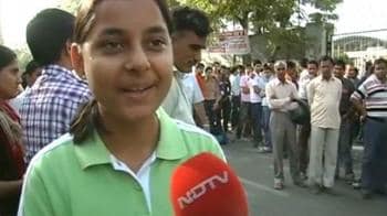 Video : 4.7 lakh students sit for IIT entrance today