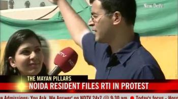 Noida residents upset with Maya's pillars