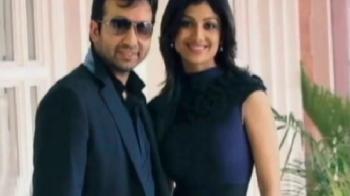 Bollywood actresses not looking for single men?