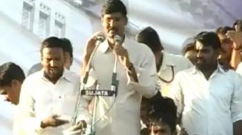 Osmania rallies for Telangana; KCR in Delhi