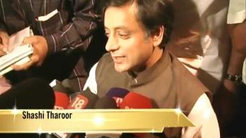 New truce in Tharoor's Twitter row