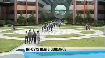 Infosys posts Q4 profit of 1600 cr; to hire 30,000