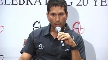 Mumbai belongs to India, says 'Marathi' Sachin