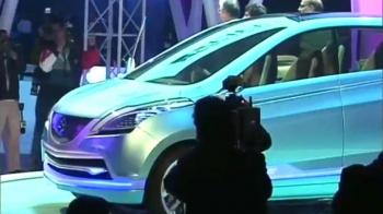 Toyota to showcase 'entry family car'