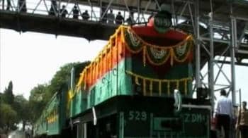 Video : India's first eco-friendly train