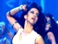 Videos : दीपिका के 'दम मारो दम' की पहली झलक...