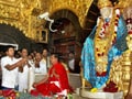 Video : Suresh Raina visits Sai Baba temple in Shirdi