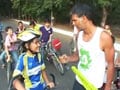 Video : Children join Milind in the Green Run