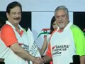 Video : IPL adversaries turn F1 friends